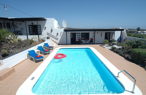 Macher Villa | Beautiful Macher Villa | 4 Bedrooms | Villa Macher Retreat | Private Pool &.