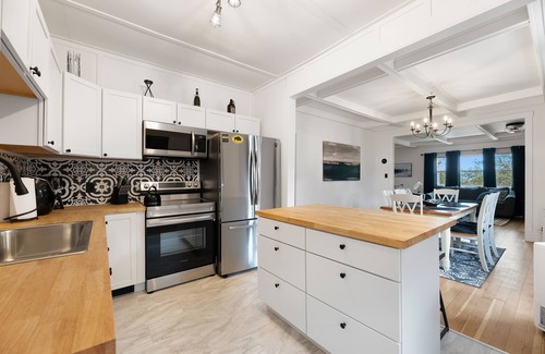 Deadwood House | Beautiful Modern/Rustic Cottage in the heart of Lead!