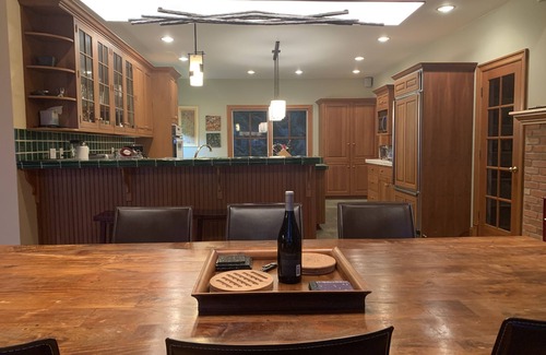 Eastsound House | Beautiful Mountainside Waterview Home on Gorgeous Orcas Island