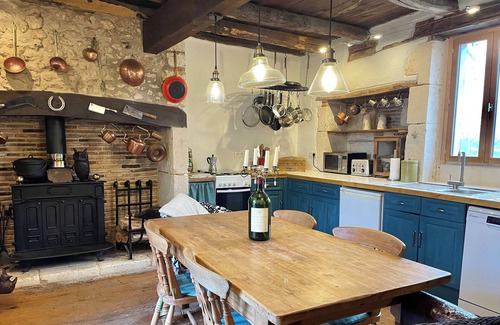 Fouleix Cottage | Beautiful Perigordian house renovated with old-world charm
