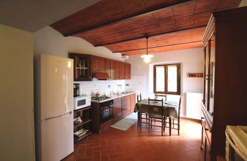 Loro Ciuffenna Villa | Beautiful private villa for 10 people with private pool, WIFI, TV and pets allowed, close to Are.