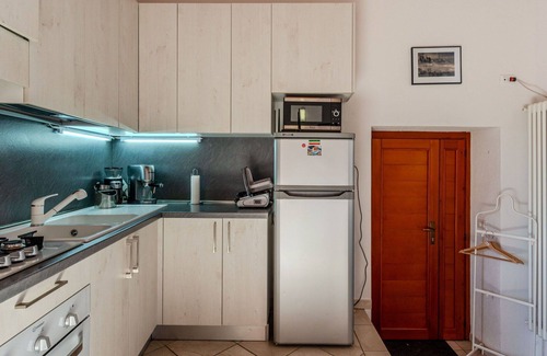 Montemezzo House | Beautiful private villa for 4 guests with WIFI, terrace and panoramic view