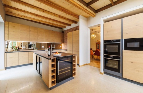 Monteu Roero Villa | Beautiful private villa for 26 people with A/C, WIFI, private pool and patio, close to Alba