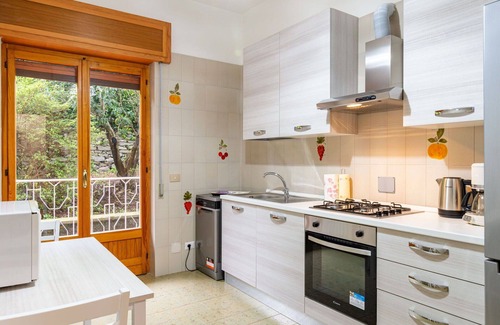 Cissano House | Beautiful private villa for 11 guests with WIFI, TV, balcony and pets allowed