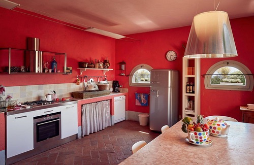 Montelupo Fiorentino Villa | Beautiful private villa for 11 people with WIFI, A/C, private pool, TV, patio and panoramic view