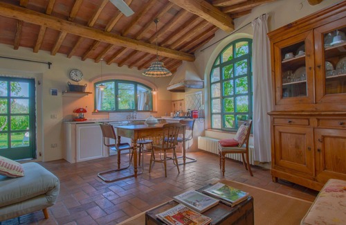 Scandicci Villa | Beautiful private villa for 3 people with A/C, WIFI, TV and panoramic view