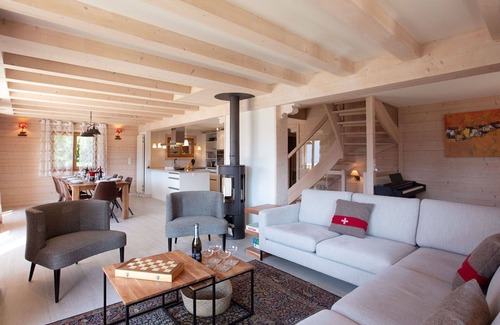 Chesieres House | Beautiful private villa for 8 guests with WIFI, TV and terrace
