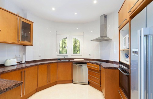 Rafol de Almunia Villa | Beautiful private villa for 5 guests with WIFI, private pool, A/C, TV, patio and panoramic view