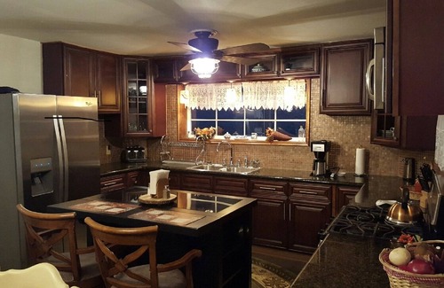 Bellepoint House | Beautiful Riverfront Property