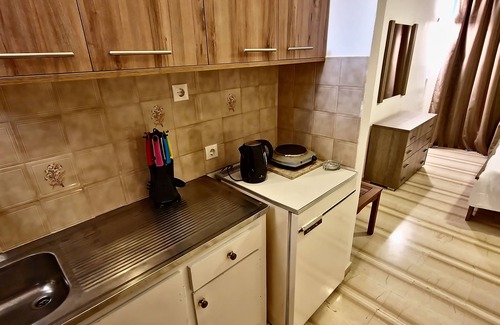 Melikia House | Beautiful Studios In A Green And Peaceful Area Near The Beach On Corfu Island