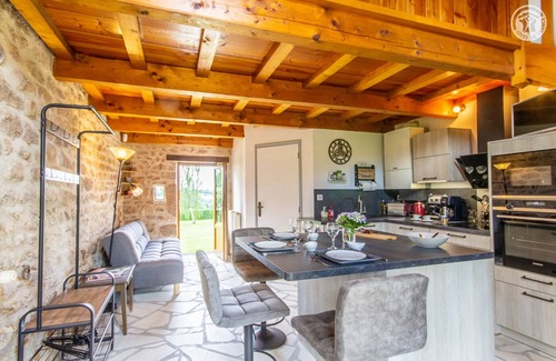 Mesvres House | Beautiful view of Les Angles