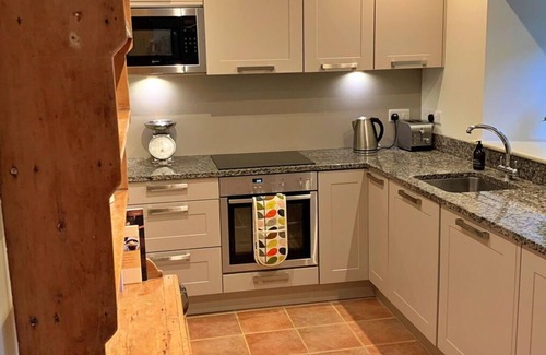 Great Broughton House | Beautiful villa for 4 guests with WIFI, TV and terrace