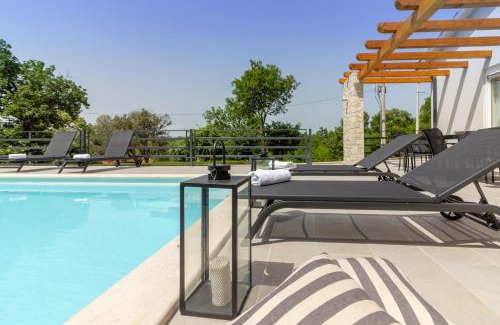 Pavicini Villa | Beautiful villa Foska with private Pool near the beach