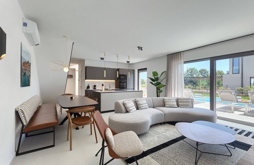 Labinci Villa | Beautiful Villa Vegt with pool in Labinci