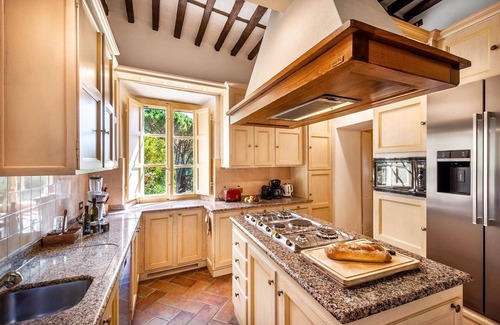 Lucca Villa | Beautiful villa with private pool, A/C, WIFI, TV, terrace and panoramic view, close to Lucca