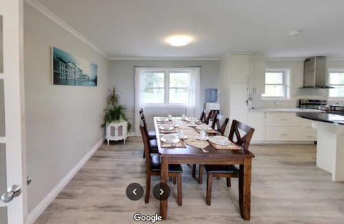 Augusta House | Beautiful Waterfront Home on St. Lawrence River