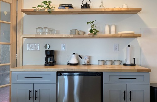 Harrington Apartment | Beautiful Waterfront Getaway in Downeast, Maine—Close to Trails and Parks