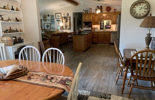 Florence House | Beautiful Wilson Lake One Story Four Bedroom Lake Front Home on Shoals Creek