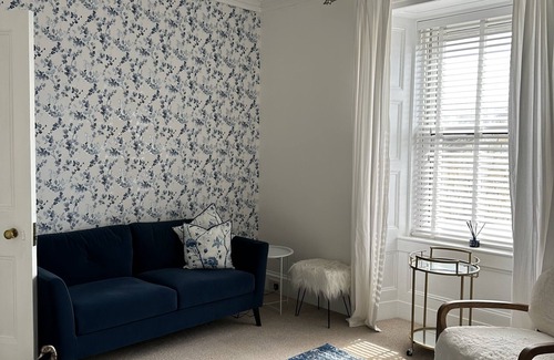 Ayr Apartment | Beautifully furnished flat with sea view, and 50m walk to the seafront in Ayr.