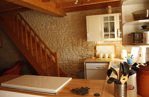 Antezant-la-Chapelle Other | Beautifully restored former stable with pool, convenient location