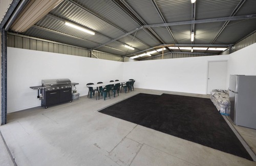 Portland Apartment | Beautifully restored 1930s gem, perfectly located in the heart of Portland.