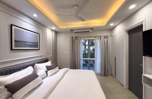 Sushant Lok Apartment | BedChambers Luxurious Serviced Apartment in Gurgaon