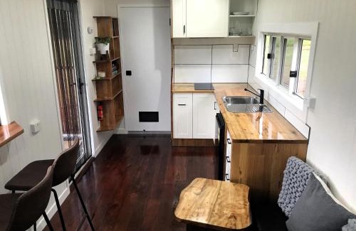 North Deep Creek House | Bee Farm Off-Grid Tiny Home Stay