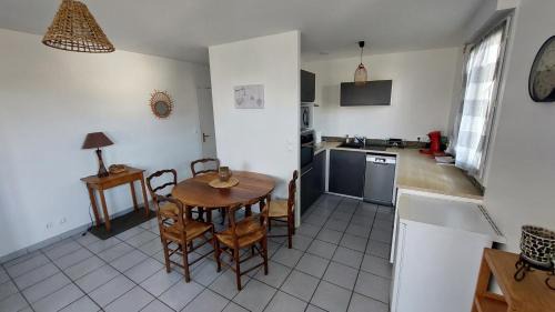 Sainte-Genevieve-des-Bois Apartment | Bel appartement au calme