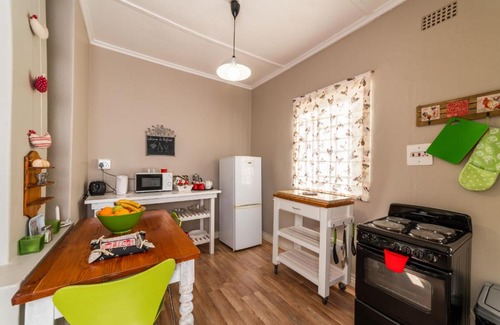 Grabouw House | Belfield Wines and Farm Cottages