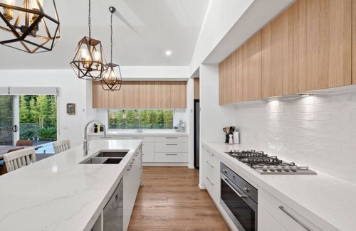 St Leonards House | Bella Beach Resort - An Oasis on the Bellarine
