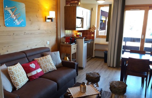Belle Plagne Apartment | BELLE PLAGNE, cosy 2 rooms, skis on/cleaning and covered parking included !