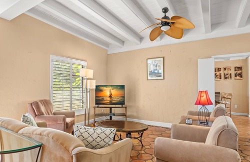 Belle Vista House | Belle Vista Beach House | Monthly Property + Hot Tub & Fire Pit!