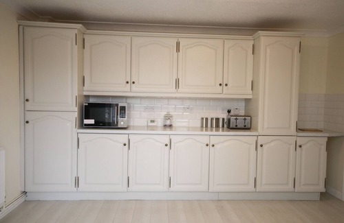 Kidlington House | Bellengers Bee 4 Bedroom House