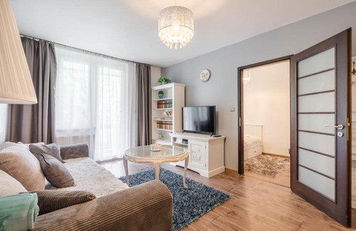 Castle Hill Apartment | Belleville Home with Balcony