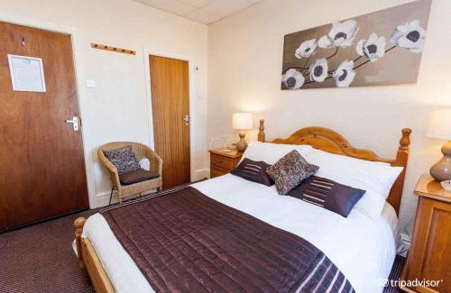 South Shore Hotel | Belmont Hotel