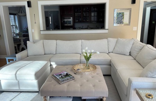 Saratoga Springs House | BELMONT RENTAL Award Winning - Rare Contemporary Historic District - Sunlit Home