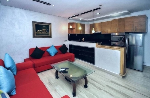 Belvedere House | Belvedere - Casa Voyageurs Stay