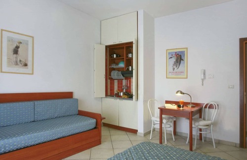 Torre Pedrera Apartment | Belvilla by OYO Girasoli Mono