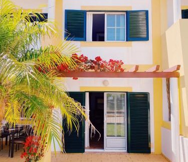 Benagil House | Benagil Beach House - Victoria