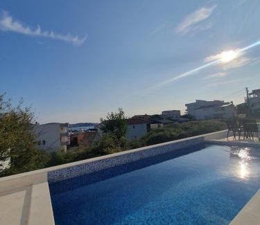 Susanj Apartment | Berg und Meerblick