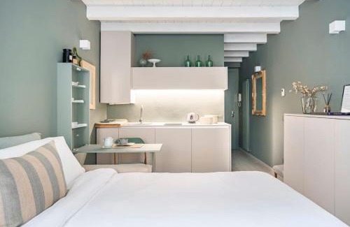 Borgo San Leonardo Apartment | Bergamo Center [SUITE MIA] - Modern & Green + WiFi