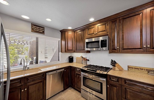 Bermuda Dunes House | Bermuda Dunes Townhome