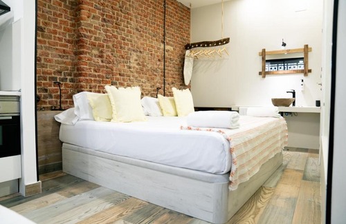 Cuatro Caminos Apartment | Bernabéu Business & Stay