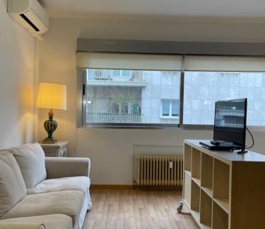 Hispanoamerica Apartment | Bernabéu Loft Moderno
