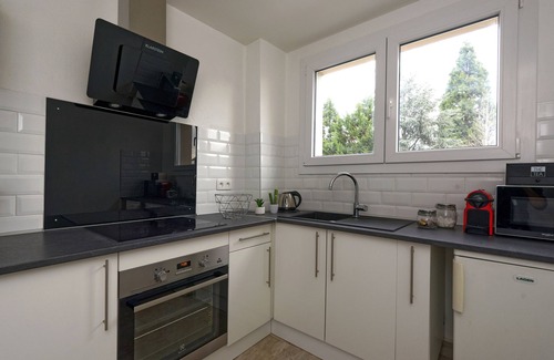 Patrotte Metz-Nord Apartment | BERNANOS: Near City Center - Gare - Pompidou - Broadband Internet WIFI