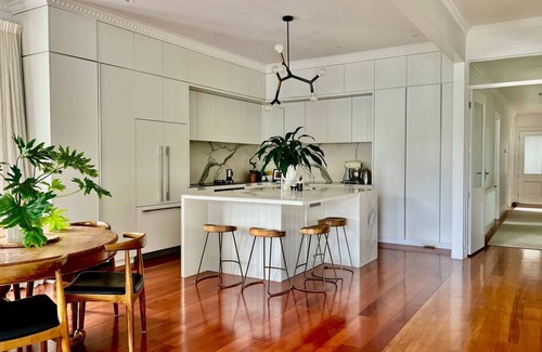Devonport House | Bespoke Stays - Coastal Christmas Villa