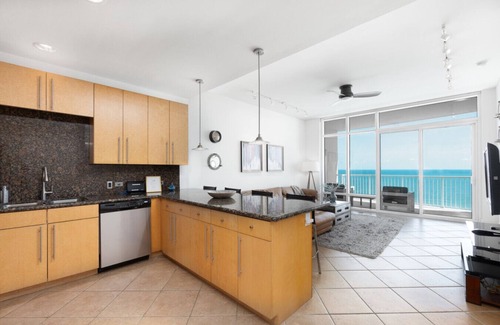 South Padre Island Apartment | Best Luxury Resort on South Padre Island! @ The Sapphire 1505