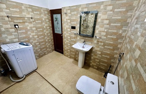 Weligama Villa | Best Luxury villa in Weligama.5 Minuets walk to the Weligama Surfarea.