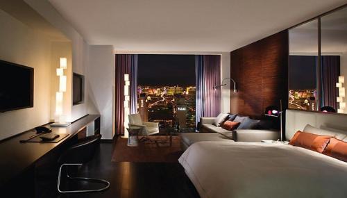 Las Vegas House | Best Strip City Views Balcony Suite No Resort Fee
