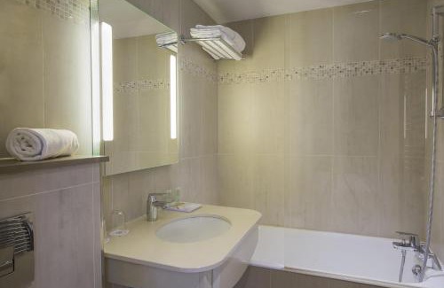 Porte-Dauphine Hotel | Best Western Au Trocadéro